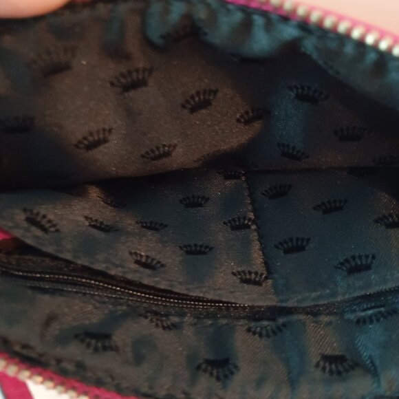 NWOT 🖤 JUICY COUTURE FUCHSIA WRISTLET BAG 🖤 Adorable! - Picture 5 of 5